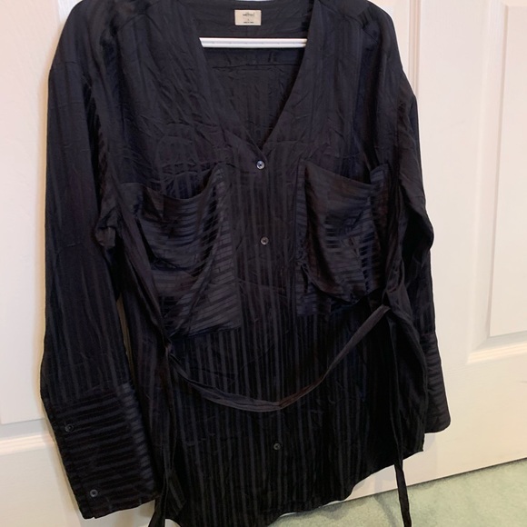 Babaton x Aritzia  "Zelie" Top - Picture 8 of 9